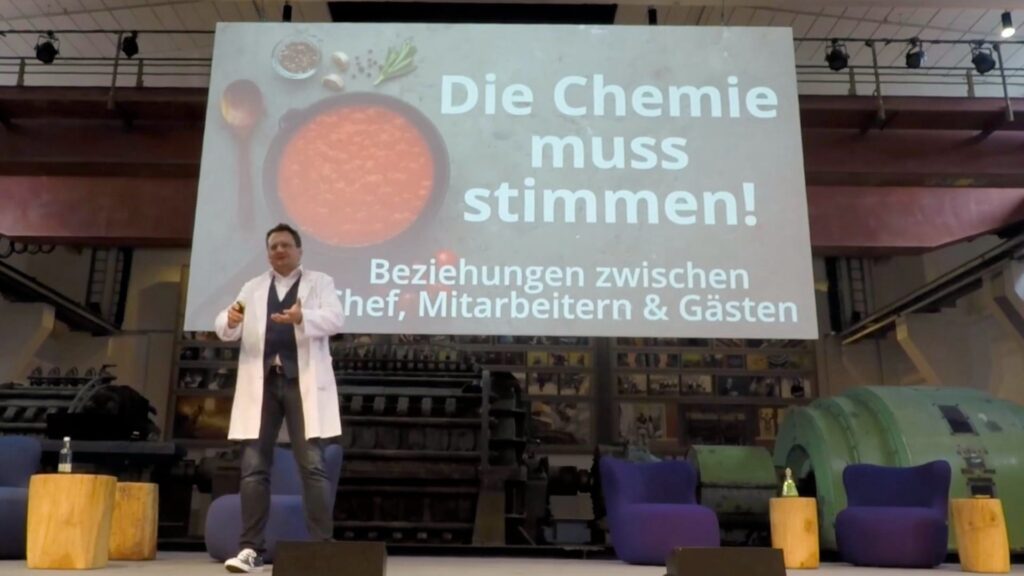 Stimmt die Chemie in deinem Unternehmen? Keynote von Oliver Ratajczak